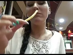 O cara fica na buceta depois de melhor do porno nacional se encontrar com a jovem beleza para porra porra
