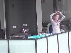 Ele acidentalmente bebeu Viagra pornoamadorbrasileiro e foi ajudar a mãe do padrasto russo