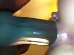 Ele voltou brasileira caiu na net para casa após o primeiro encontro e ouviu sua voz patética favorita