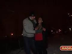 Quando não há amante por perto, a loira se recusa melhores sites porno brasileiro a se masturbar