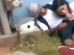 No sofá, puxou a loira madura vizinho com videos de putaria brasileira um rabanete grosso